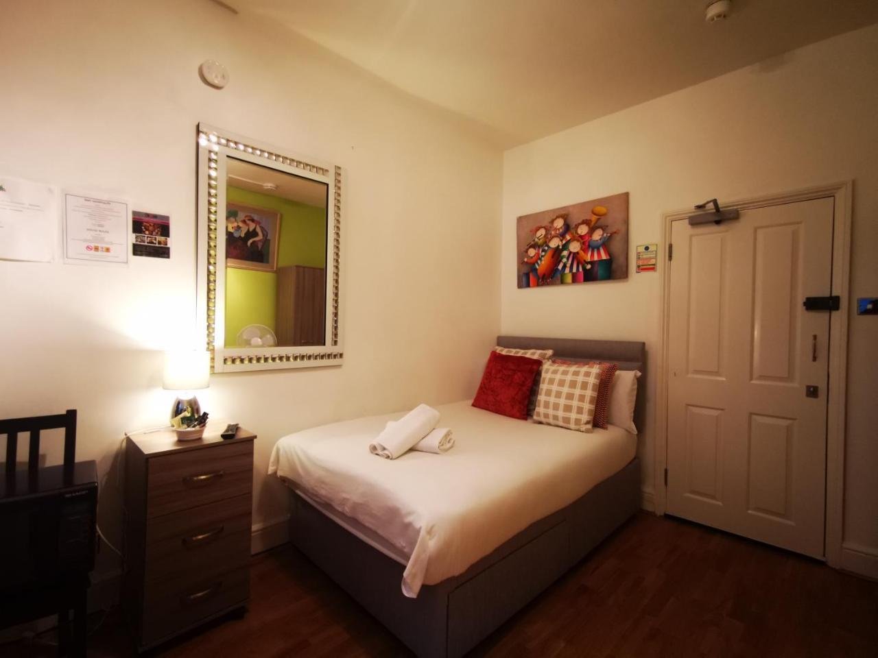 לונדון Capital Host- Apartments Euston מראה חיצוני תמונה